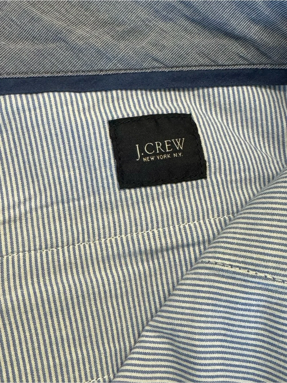 J.Crew Men’s Essex Classic Fit 100% Cotton Chinos in Size 32Wx34L